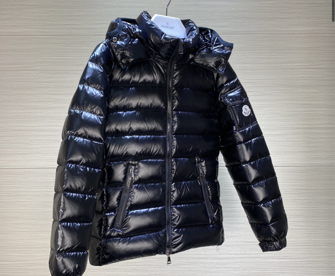 M Shiny Puffer
